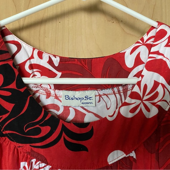 Hawaiian print top - Picture 2 of 2